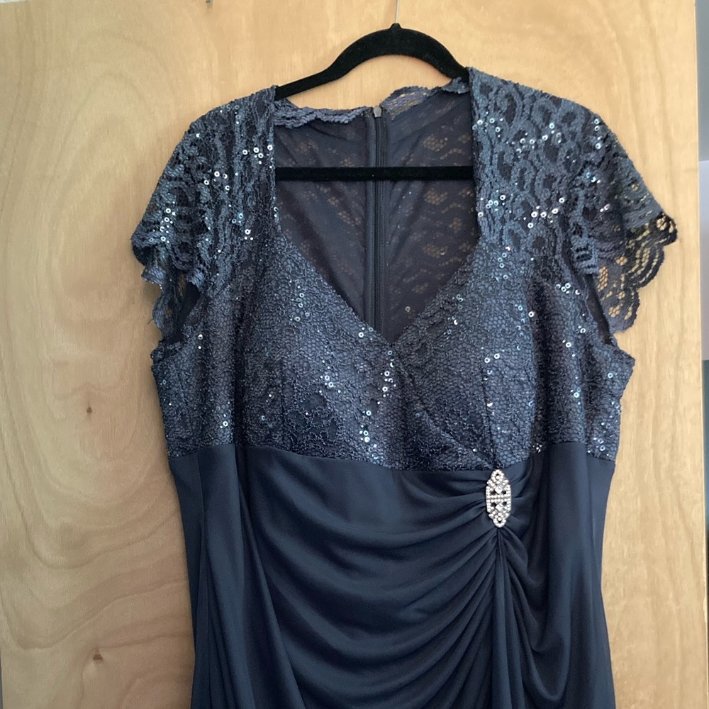 Betsy Adams 24W MOB gown